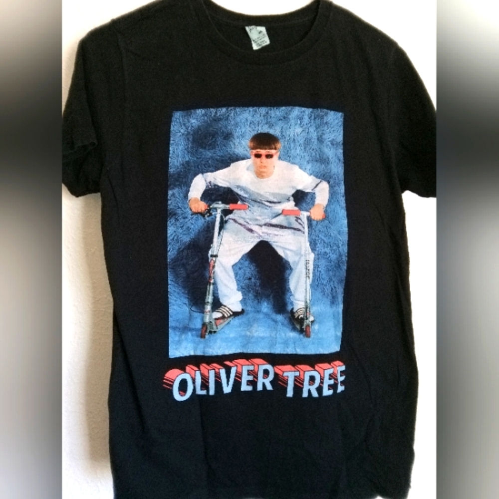 Oliver Tree t-shirt